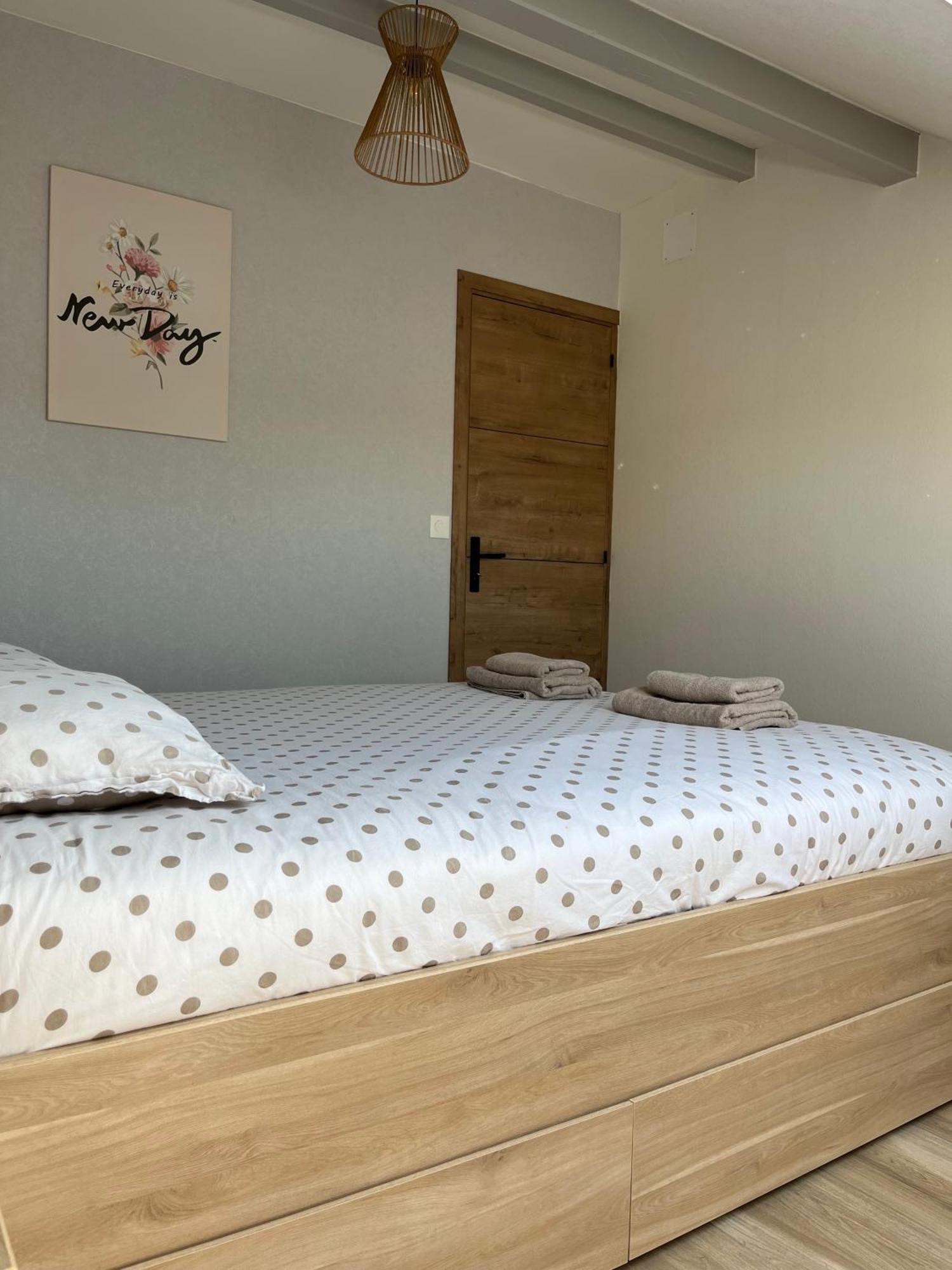 Confort, Cosy Refait A Neuf Hambach