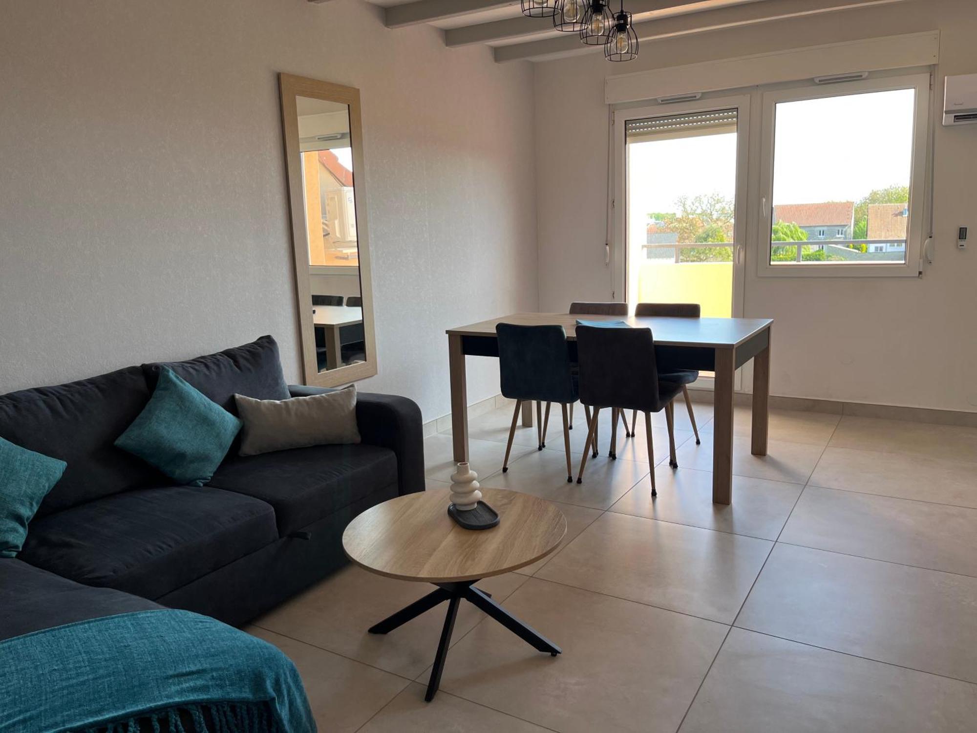 Confort, Cosy Refait A Neuf
